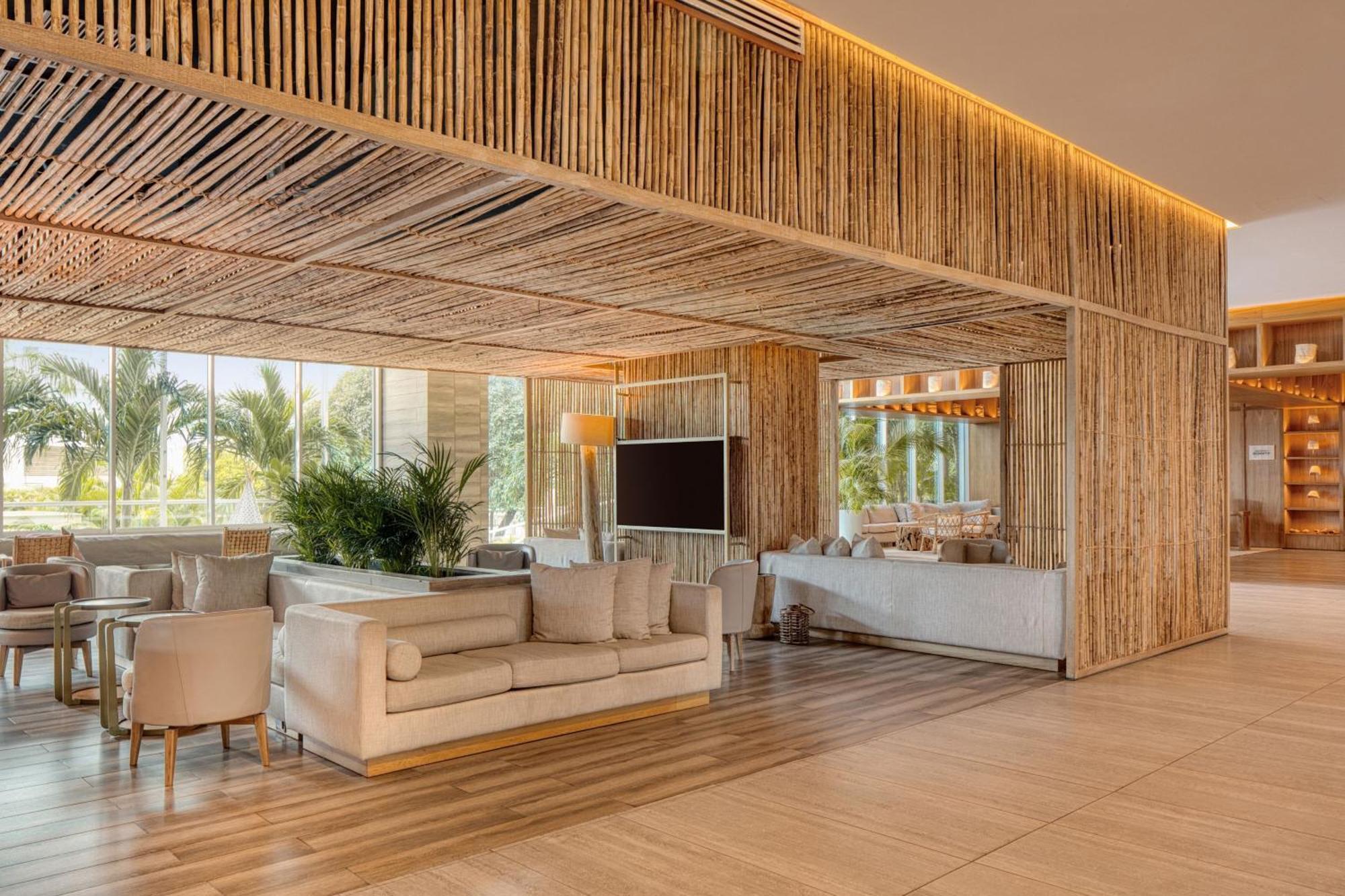Santa Marta Marriott Resort Playa Dormida Exteriér fotografie The lobby of the hotel